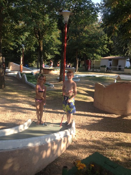 mini golf3
