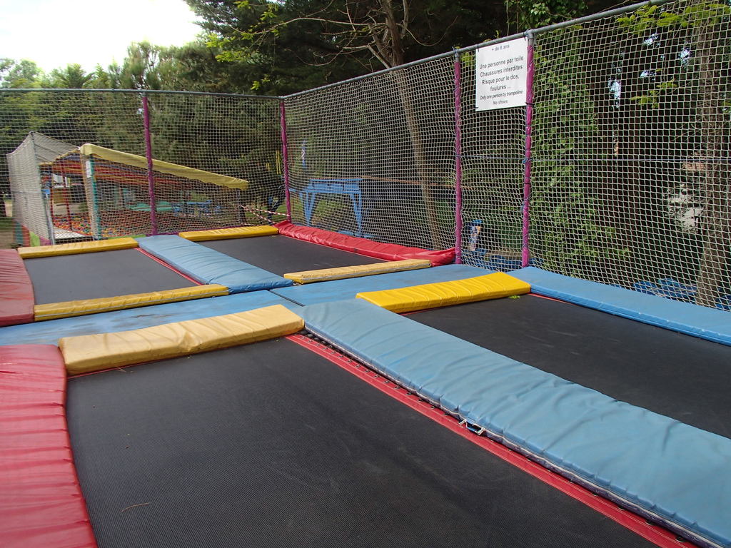 trampoline1